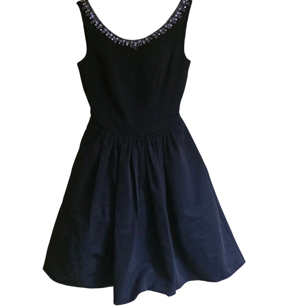 Cocktail Dress Womens 4 BlackBeaded Cutout Back Fit Flare Weddings Black Tie